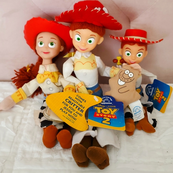 Disney Other - 3 Jessie, Toy Story 2, Dolls
